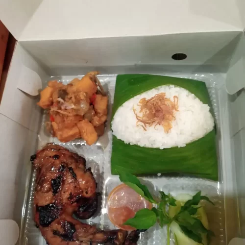 nasi kotak ayam bakar